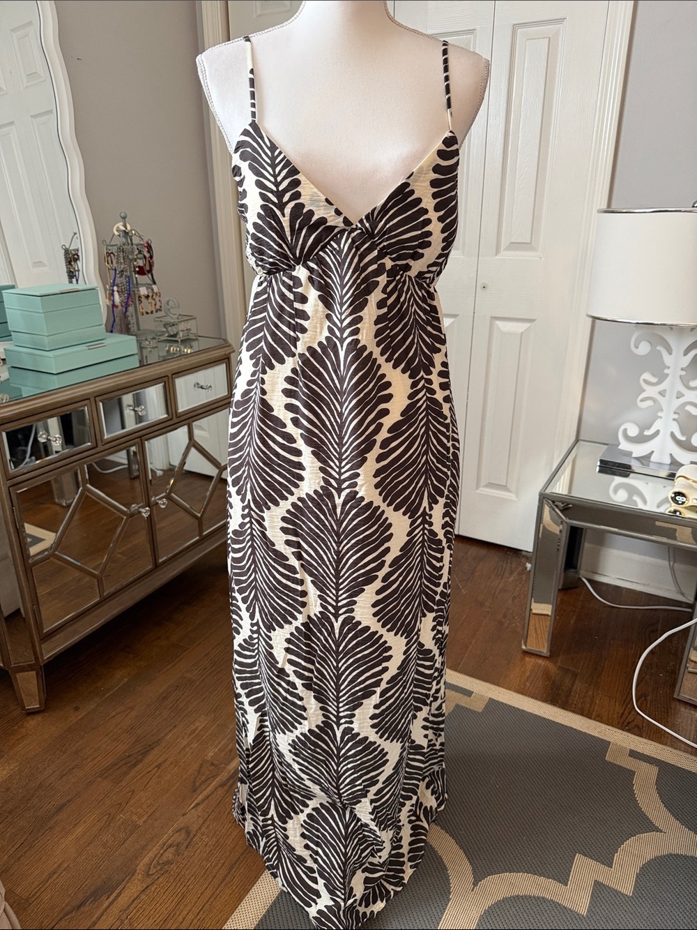 Coco & Shay Brown/Cream Leaf-Print Spaghetti Strap Maxi Dress On Trend! Large ❤️